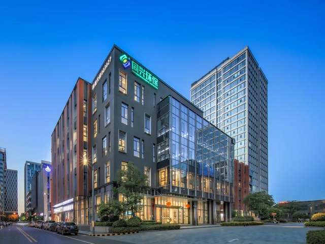 无锡节能虹吸异型防排片材防水施工