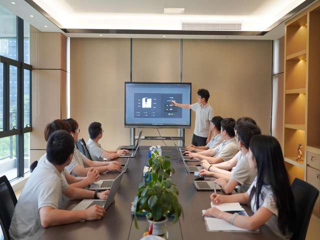 进口纯牛奶零售价多少