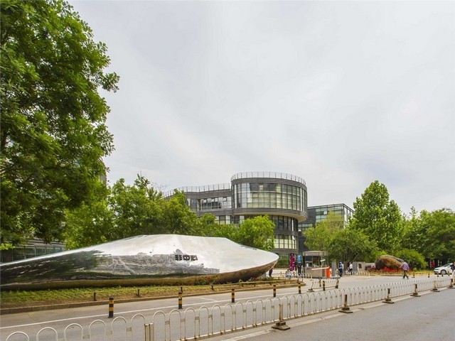 5000吨液压劈裂机